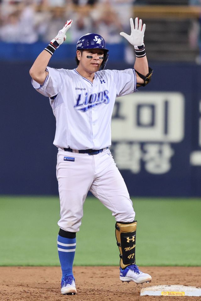 삼성 라이온즈 강민호. 삼성 라이온즈