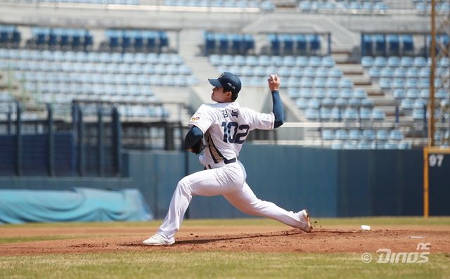 NC 투수 김녹원은 4일 사직구장에서 열릴 '2025 신한 SOL Bank KBO 리그' 롯데와 주말 3연전 마지막 경기에서 생애 첫 1군 등판에 나선다. NC 다이노스