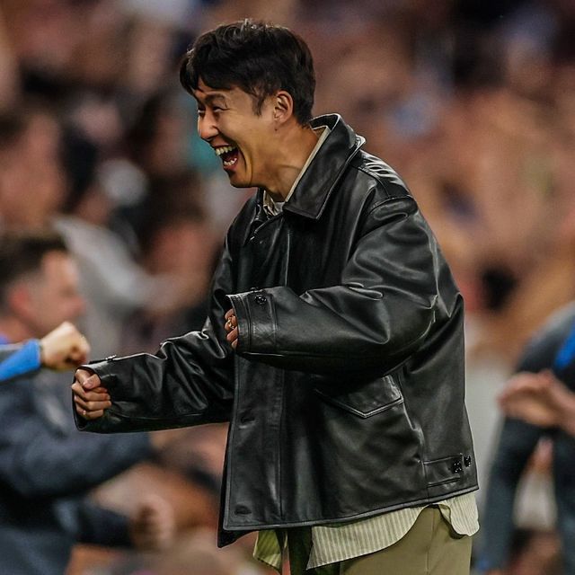 토트넘이 8일(한국시간) 경기가 있는 노르웨이 북쪽에 있는 작은 도시 보되로 이동했다. 이날 토트넘 선수단 대부분의 선수들이 비행기에 몸을 실었지만, 두 명의 주장단인 손흥민, 그리고 제임스 매디슨이 원정에 동행하지 않았다.&nbsp;토트넘