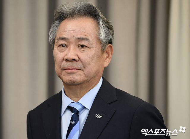 이기흥 전 대한체육회장이 최근 대한체육회가 개최한 스포츠공정위원회의 징계 결의에서 자격정지 4년 징계를 받은 것으로 알려졌다. 사진 엑스포츠뉴스 DB