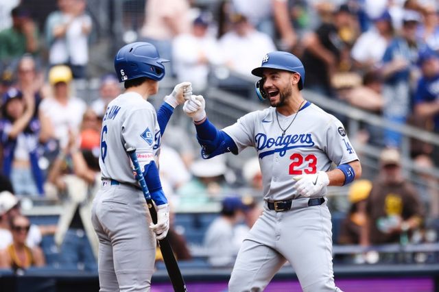 김혜성은 12일(이하 한국시간) 미국 캘리포니아주 샌디에이고 펫코 파크에서 열린 2025 메이저리그(MLB) 샌디에이고 파드리스와의 원정경기에서 9번타자 겸 2루수로 선발 출전했으나 2타수 무안타 1사구를 기록한 뒤 경기 &nbsp;중 교체됐다. 0.403였던 타율은 0.391이 되면서 4할대 타율이 깨졌다. AP연합뉴스