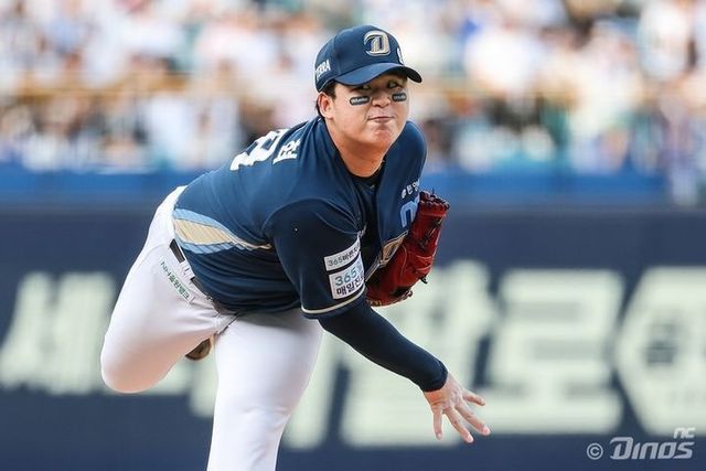NC 다이노스가 선발투수 신민혁의 7이닝 무실점 호투에 힘입어 잠실 원정에서 위닝 시리즈를 따냈다. NC 다이노스