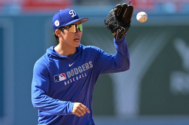 LA 다저스 김혜성이 지난 20일 미국 메이저리그 샌디에이고 파드리스와의 경기를 앞두고 훈련에 임하고 있다. REUTERS 연합뉴스