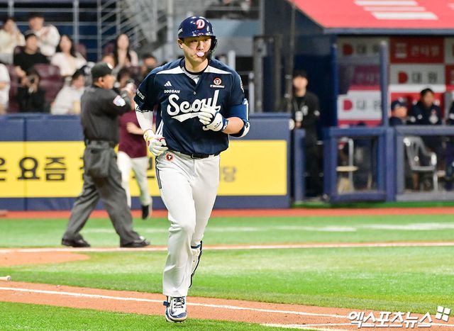 두산 베어스 베테랑 내야수 양석환이 오는 22일부터 2군에서 훈련에 돌입한다. 지난 4일 SSG 랜더스 2군과의 퓨처스리그 경기에서 왼쪽 옆구리 갈비뼈 부근에 사구를 맞아 부상으로 이탈했던 가운데 최근 정밀 검진에서 몸 상태에 이상이 없다는 게 확인됐다. 사진 엑스포츠뉴스 DB