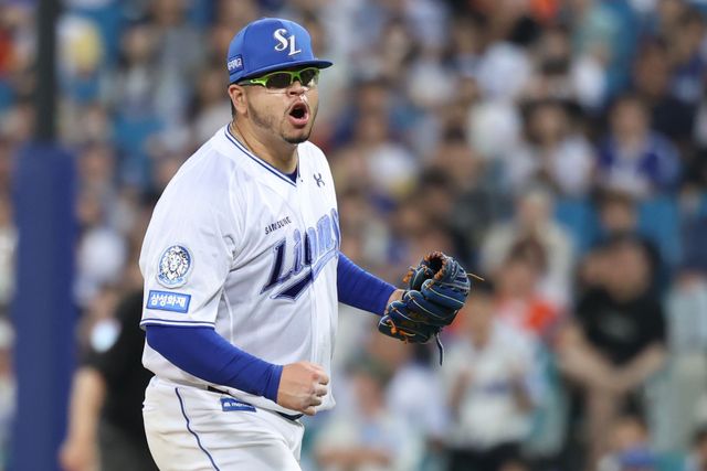 25일 대구삼성라이온즈파크에서 열린 2025 신한 SOL Bank KBO리그 한화 이글스와 삼성 라이온즈의 경기, 삼성이 7-2 승리를 거두고 3연패를 끊었다. 삼성 선발 아리엘 후라도는 7이닝 1실점 호투로 팀의 승리를 이끌었다. 삼성 라이온즈