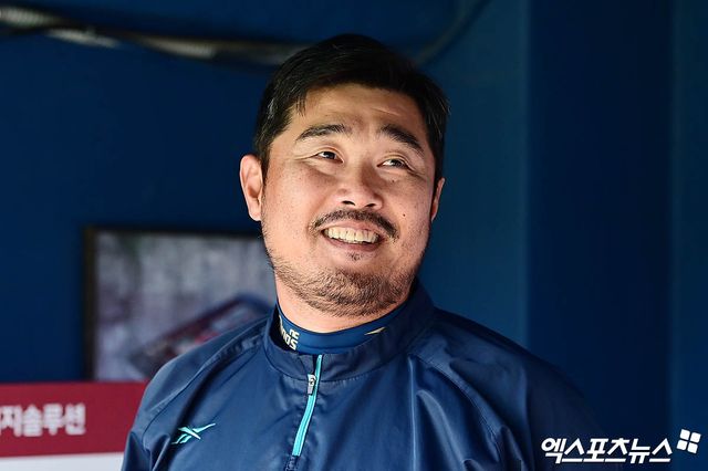 이호준 감독이 이끄는 NC 다이노스가 25일 창원NC파크에서 열리는 2025 신한 SOL Bank KBO리그 롯데 자이언츠와의 팀 간 7차전에서 연승에 도전한다. 사진 엑스포츠뉴스 DB