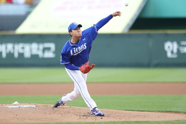 삼성 라이온즈 좌완 이승현이 5일 인천 SSG랜더스필드에서 열린 2025 신한 SOL Bank KBO리그 SSG 랜더스와의 팀 간 9차전에 선발등판, 5이닝 무실점 호투로 승리투수가 됐다. 사진 삼성 라이온즈