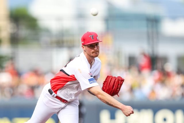 7일 오후 광주-KIA챔피언스필드에서 열린 '2025 신한 SOL Bank KBO리그' 한화 이글스와 KIA 타이거즈의 경기, KIA 선발 올러가 공을 힘차게 던지고 있다. KIA 타이거즈