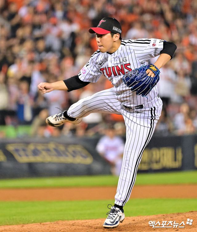 LG 트윈스 강속구 사이드암 박명근이 2025 시즌 5월 이후 15경기 1승 3패 5홀드 3세이브 평균자책점 7.62로 부진에 빠져 있다. 사진 엑스포츠뉴스 DB