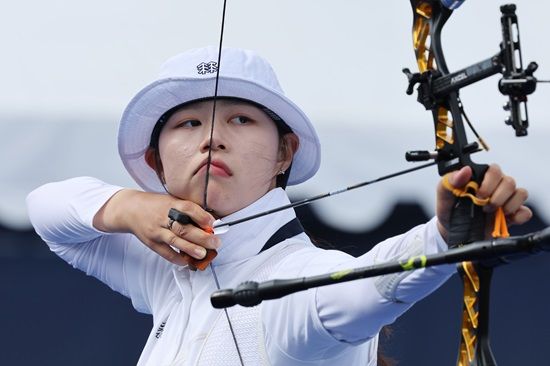 한국 여자 양궁의 간판 임시현이 8일 튀르키예 안탈리아에서 열린 2025 현대 양궁 월드첩 3차 대회 여자 개인전 우승을 차지했다. 사진 연합뉴스