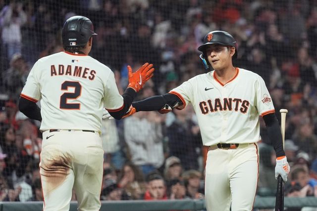 미국 샌프란시스코 지역 매체 NBC스포츠 베이 에어리어가 샌프란시스코 자이언츠 외야수 이정후의 부진 장기화에 대해 우려를 나타냈다. 슬럼프가 끝났다는 기대감이 지나치게 낙관적인 판단이었다고 전하기도 했다. AP 연합뉴스