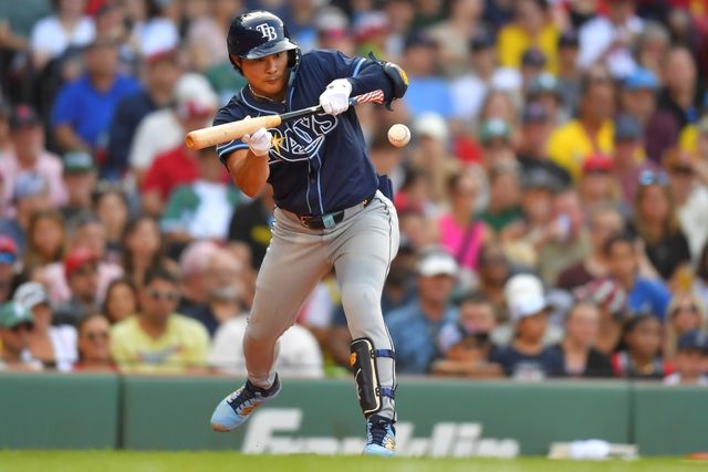 탬파베이 레이스 김하성이 13일 미국 매사추세츠주 보스턴의 펜웨이파크에서 열린 2025 미국 메이저리그(MLB) 보스턴 레드삭스와의 원정경기에 2번타자 겸 2루수로 선발 출전해 4타수 무안타를 기록했다. 김하성의 시즌 타율은 0.333에서 0.263(19타수 5안타)으로 하락했다. AP 연합뉴스