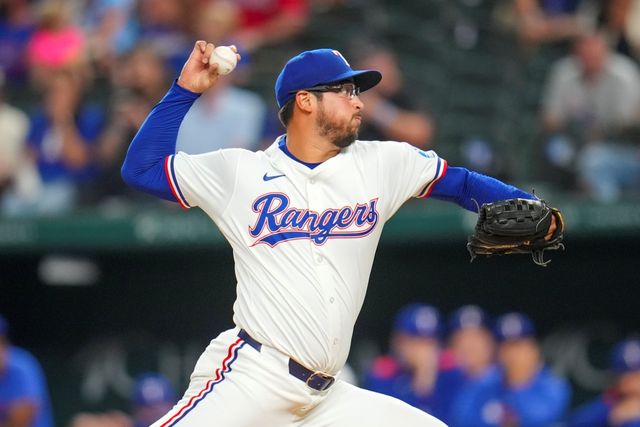 텍사스 레인저스 소속으로 커리어를 쌓고 있던 한국계 빅리거 데인 더닝이 트레이드를 통해 애틀랜타 브레이브스로 이적했다. 애틀랜타는 그 대가로 텍사스에 우완 불펜투수 호세 루이즈를 내줬다. AP 연합뉴스