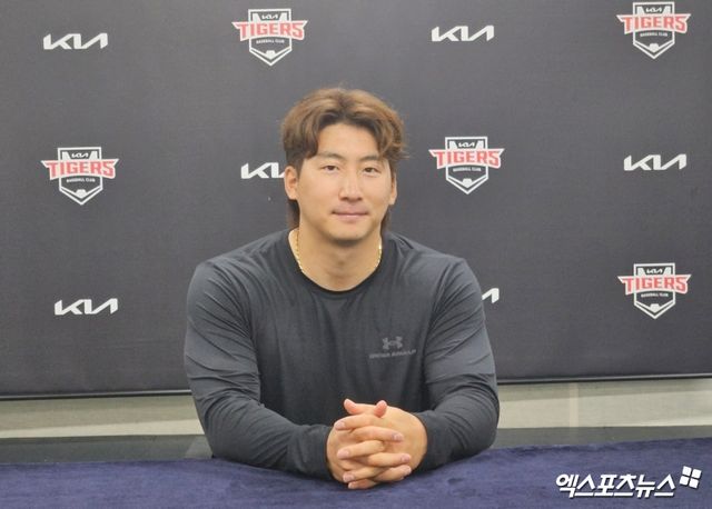 17일 오후 광주-KIA챔피언스필드에서 열릴 예정이었던 '2025 신한 SOL Bank KBO리그' NC 다이노스와 KIA 타이거즈의 경기가 우천으로 취소됐다. 우천취소 발표가 나온 뒤 KIA 나성범이 취재진과 인터뷰에 임하고 있다. 광주, 유준상 기자