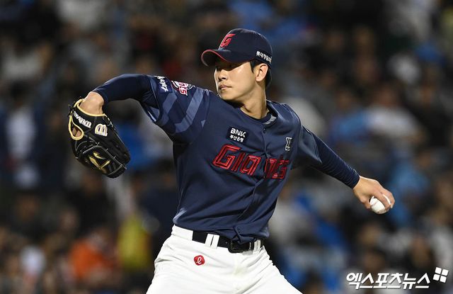 롯데 자이언츠 좌완 홍민기가 지난 19일 서울 잠실야구장에서 열린 2025 신한 SOL Bank KBO리그 LG 트윈스와의 팀 간 10차전에서 1.1이닝 무실점으로 홀드를 기록했다. 사진 엑스포츠뉴스 DB