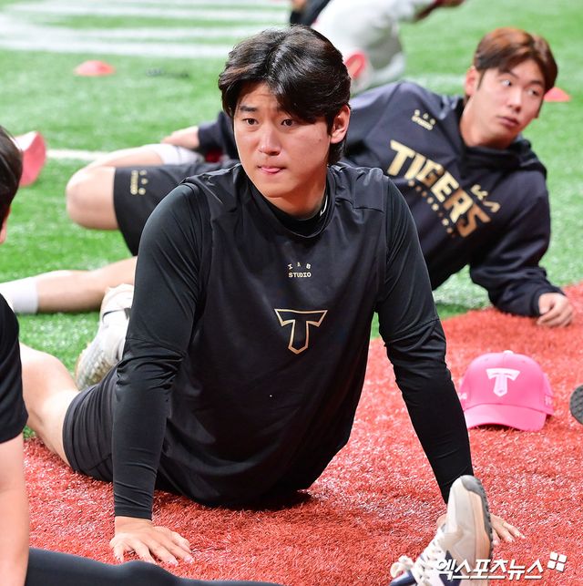 5일 오후 서울 구로구 고척스카이돔에서 열리는 '2025 신한 SOL Bank KBO리그' KIA 타이거즈와 키움 히어로즈의 경기, KIA 김도영이 훈련에 임하고 있다. 엑스포츠뉴스 DB