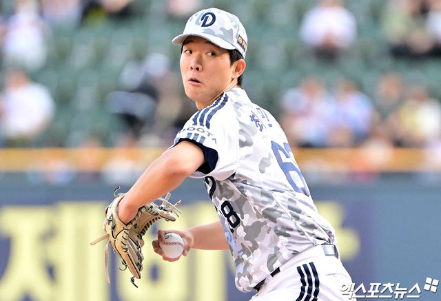 두산 베어스 최민석이 올해 정규시즌 경기에 등판해 역투하고 있다. 엑스포츠뉴스 DB