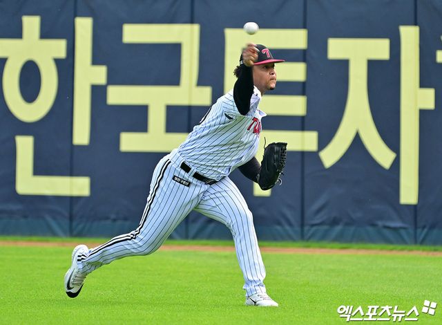 지난 5월 27일 오후 서울 송파구 잠실야구장에서 열리는 '2025 신한 SOL Bank KBO리그' 한화 이글스와 LG 트윈스의 경기, LG 에르난데스가 훈련에 임하고 있다. 엑스포츠뉴스 DB