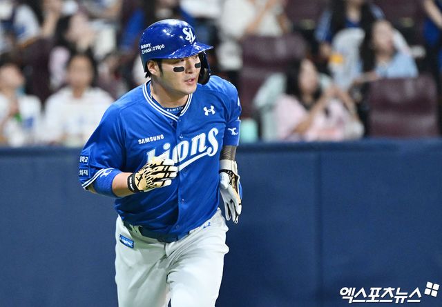 삼성 라이온즈 박병호가 정규시즌 경기에 출전해 타격 후 1루로 달려 나가고 있다. 엑스포츠뉴스 DB