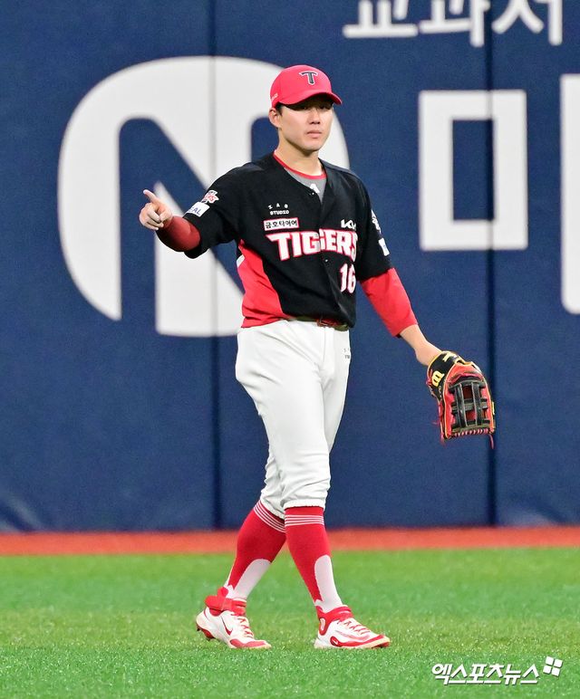 KIA 타이거즈 외야수 최원준이 4일 광주 롯데전에서 6경기 만에 선발 라인업에 이름을 올렸다. 최원준은 6번 타자 우익수로 롯데 선발 투수 나균안과 맞붙는다. 엑스포츠뉴스 DB