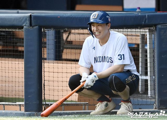 지난 7월 31일 트레이드를 통해 NC 다이노스에서 한화 이글스로 이적한 KBO리그 통산 최다 안타 1위 손아섭. 사진 엑스포츠뉴스 DB