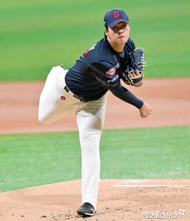 롯데 자이언츠 우완 파이어볼러 유망주 이민석이 1일 서울 고척스카이돔에서 열린 2025 신한 SOL Bank KBO리그 키움 히어로즈와의 팀 간 13차전에 선발등판, 6이닝 2실점 호투에도 패전투수가 됐다. 사진 김한준 기자