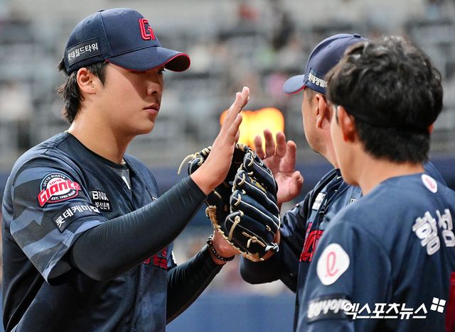 롯데 자이언츠 우완 파이어볼러 유망주 이민석이 1일 서울 고척스카이돔에서 열린 2025 신한 SOL Bank KBO리그 키움 히어로즈와의 팀 간 13차전에 선발등판, 6이닝 2실점 호투에도 패전투수가 됐다. 사진 김한준 기자