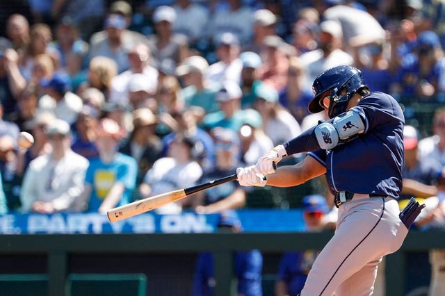 미국 메이저리그 탬파베이 레이스의 김하성이 11일(한국시간) 미국 워싱턴주 시애틀 T모바일 아레나에서 열린 2025 메이저리그 시애틀 매리너스와 원정 경기에 7번 타자 겸 유격수로 선발 출전, 시즌 2호 홈런을 기록했다. 사진 연합뉴스