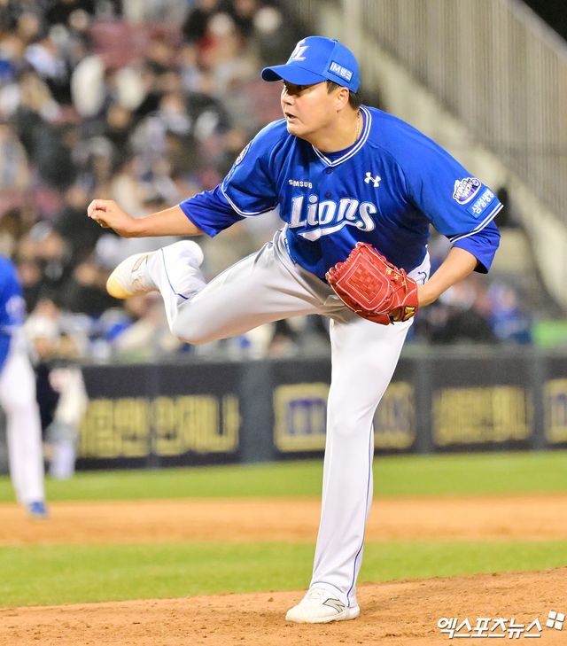 삼성 라이온즈 구원투수 김태훈이 올해 정규시즌 경기에 등판해 투구하고 있다. 엑스포츠뉴스 DB