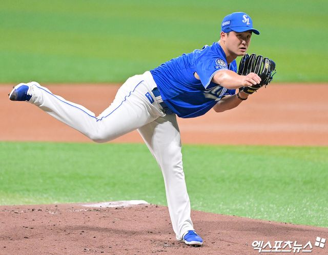 삼성 라이온즈 선발투수 최원태가 올해 정규시즌 경기에 등판해 투구하고 있다. 엑스포츠뉴스 DB