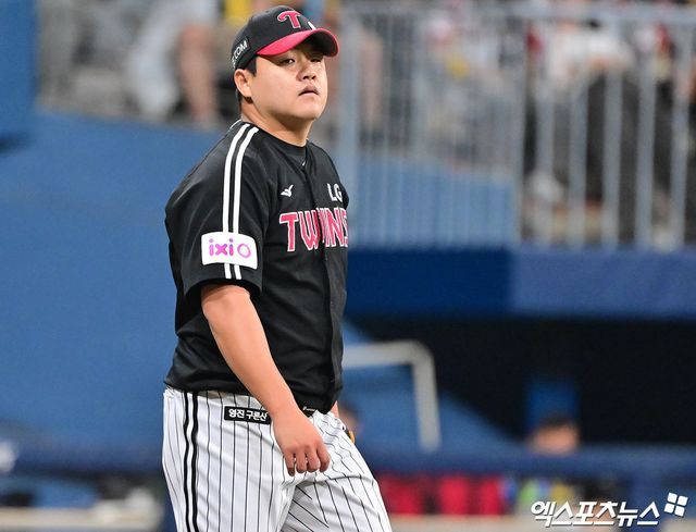 LG 트윈스 우완 장현식이 2025시즌 올스타 브레이크 이후 슬럼프에 빠져 있다. 사진 엑스포츠뉴스 DB