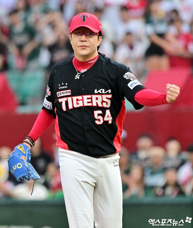 KIA 타이거즈의 리빙 레전드 양현종이 KBO리그 역사상 최초의 11시즌 연속 세 자릿수 탈삼진까지 11개만을 남겨뒀다. 사진 엑스포츠뉴스 DB
