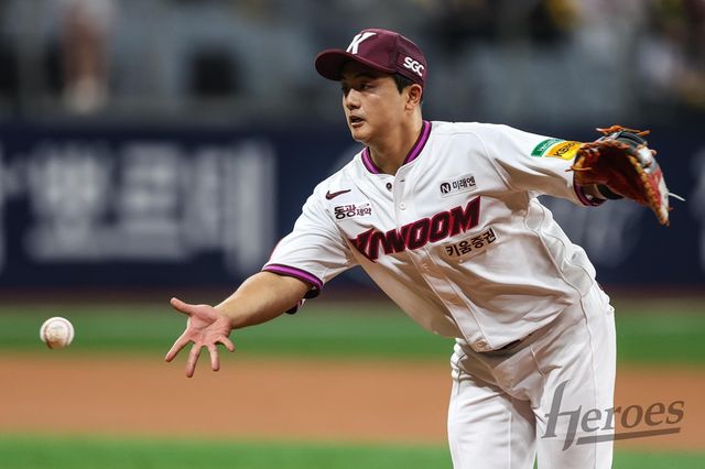 키움 히어로즈가 31일 오전 베테랑 타자 강진성의 방출을 발표했다. 사진 키움 히어로즈