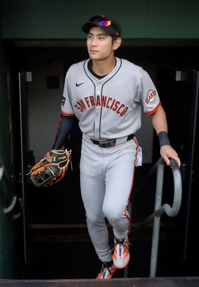 샌프란시스코 자이언츠 외야수 이정후가 6일 미국 펜실베이니아주 피츠버그의 PNC파크에서 열린 2025 미국 메이저리그(MLB) 피츠버그 파이리츠와의 원정경기에 7번타자 겸 중견수로 선발 출전해 4타수 1안타 1득점을 기록했다. 2일 뉴욕 메츠전부터 5경기 연속으로 장타를 생산하며 상승세를 이어갔다. Imagn Images 연합뉴스