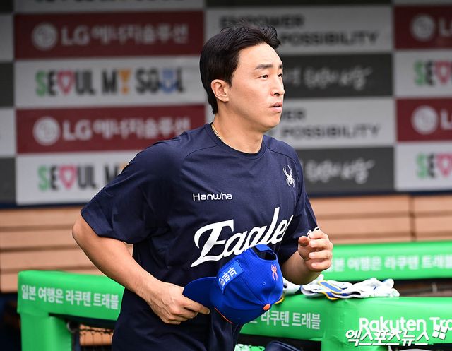 8일 오후 서울 송파구 잠실야구장에서 '2025 신한 SOL Bank KBO리그' 한화 이글스와 LG 트윈스의 경기에 앞서 한화 손아섭이 훈련에 나서고 있다. 엑스포츠뉴스 잠실, 박지영 기자