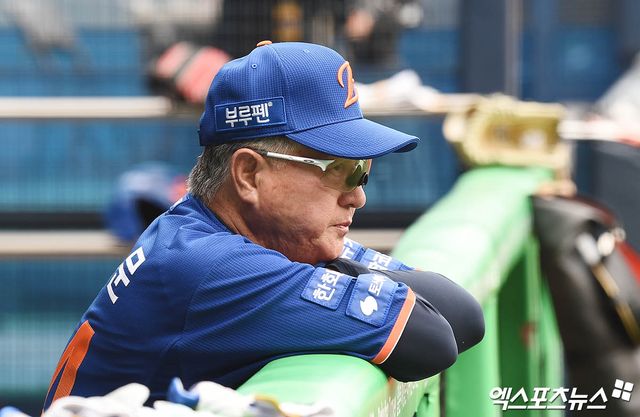 엄상백은 9일 서울 잠실야구장에서 열린 2025 신한 SOL Bank KBO리그 LG 트윈스와 원정경기에 선발 등판해 1이닝 5피안타(1피홈런) 3사사구 6실점을 기록, 2이닝을 채우지 못하고 강판됐다. 엑스포츠뉴스DB