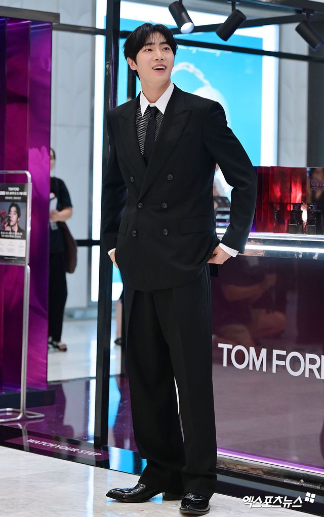 화보 촬영이라고 해도 믿겠어