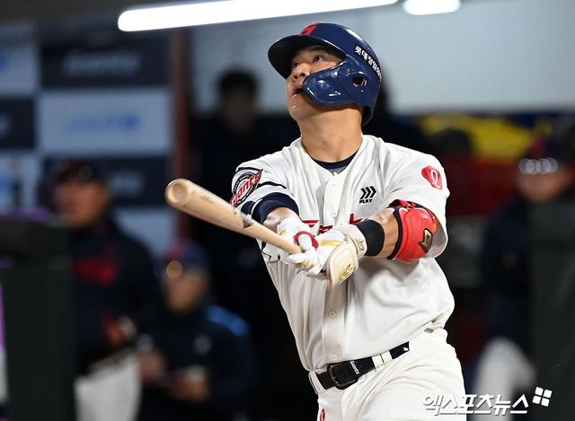 롯데 자이언츠 베테랑 타자 김민성이 10일 부산 사직야구장에서 열린 2025 신한 SOL Bank KBO리그 한화 이글스와의 팀 간 15차전에 5번 지명타자로 선발출전, 2타수 무안타 2삼진을 기록했다. 1회말 첫 타석 대형 파울 홈런이 아쉬웠다. 사진 엑스포츠뉴스 DB