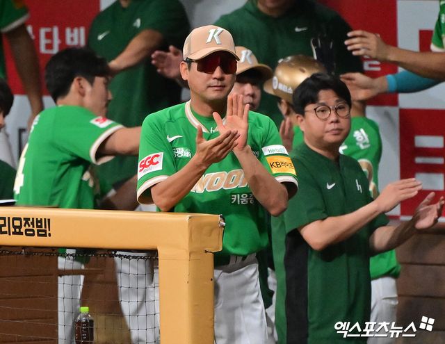 설종진 감독 대행이 이끄는 키움 히어로즈가 13일 대전 한화생명볼파크에서 열리는 2025 신한 SOL Bank KBO리그 한화와의 팀 간 14차전에서 3연승에 도전한다. 사진 엑스포츠뉴스 DB