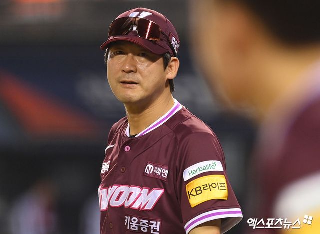 설종진 감독 대행이 이끄는 키움 히어로즈가 13일 대전 한화생명볼파크에서 열린 2025 신한 SOL Bank KBO리그 한화 이글스와의 팀 간 14차전에서 패배, 2연승을 마감했다. 사진 엑스포츠뉴스 DB