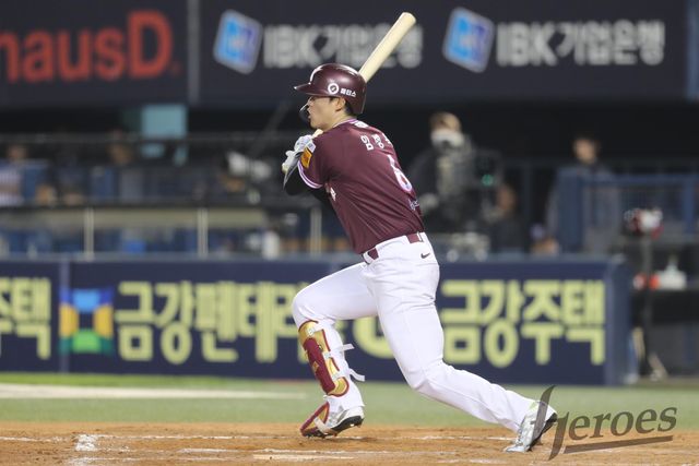 키움 히어로즈 베테랑 타자 임병욱이 14일 대전 한화생명볼파크에서 열린 2025 신한 SOL Bank KBO리그 한화와의 팀 간 15차전에서 2안타 1홈런을 기록, 팀 승리에 힘을 보탰다. 사진 키움 히어로즈