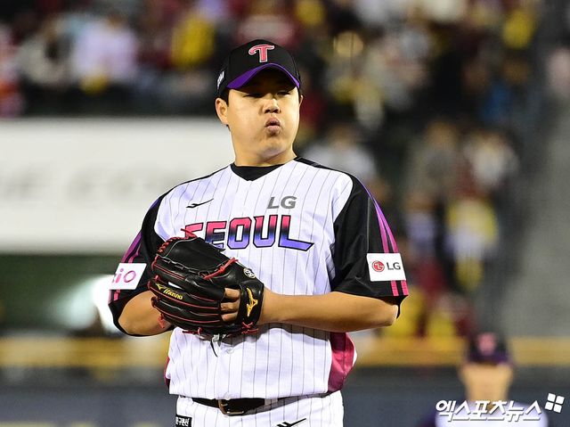 LG 트윈스 장현식이 지난 21일 이천 LG챔피언스파크에서 열린 2025 메디힐 KBO 퓨처스리그 KT 위즈와 홈경기에 팀의 두 번째 투수로 구원 등판, 1이닝 1피안타 무사사구 1탈삼진 무실점을 기록했다. 퓨처스리그 2경기 연속 무실점 피칭이다. 엑스포츠뉴스 DB