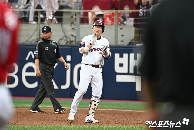 키움 히어로즈 베테랑 우타자 이원석이 23일부터 1군 선수단과 동행을 시작했다. 사진 엑스포츠뉴스 DB