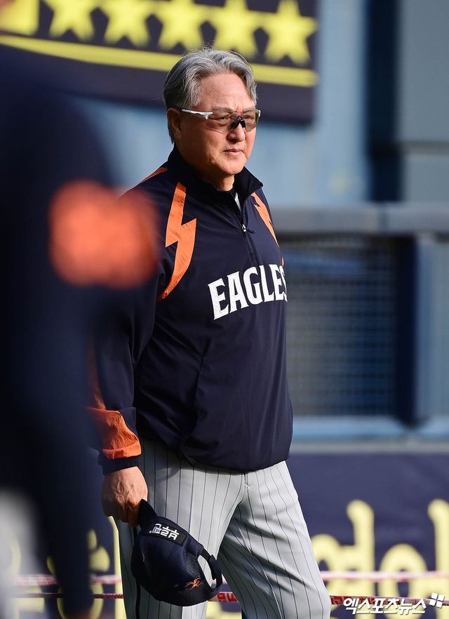 김경문 감독이 이끄는 한화 이글스가 25일 서울 잠실야구장에서 2025 신한 SOL Bank KBO리그 두산 베어스와 팀 간 16차전을 치른다. 사진 박지영 기자