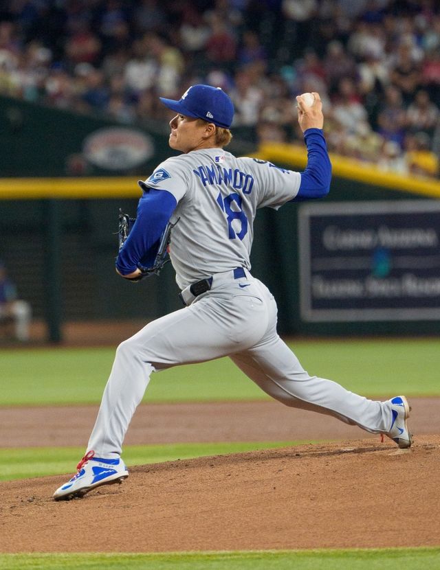 26일 미국 애리조나주 피닉스의 체이스필드에서 열린 2025 미국 메이저리그(MLB) LA 다저스와 애리조나 다이아몬드백스의 경기, 다저스가 8:0으로 승리하면서 내셔널리그 서부지구 우승을 확정했다. 야마모토 요시노부는 6이닝 무실점을 기록하면서 시즌 12승을 달성했다. Imagn Images 연합뉴스