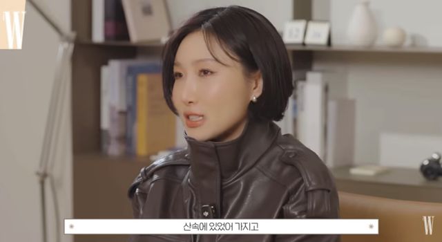 '더블유 코리아' 화사