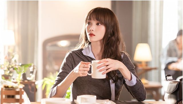 ‘찬란한 너의 계절에’ 이성경