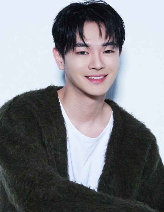 장동주 / 매니지먼트 런