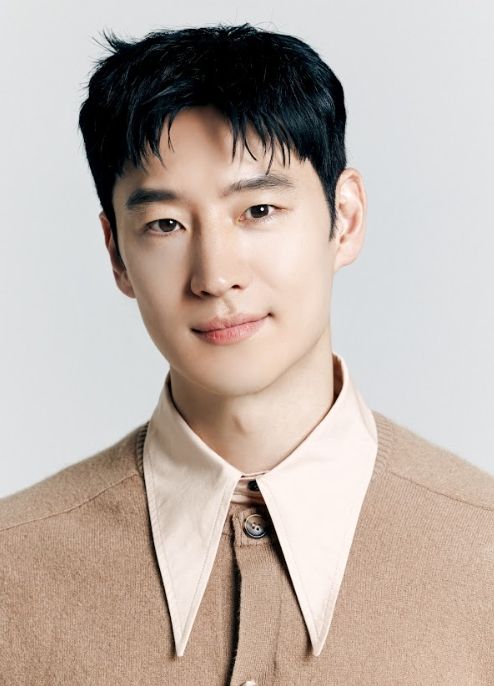 이제훈 / 컴퍼니온