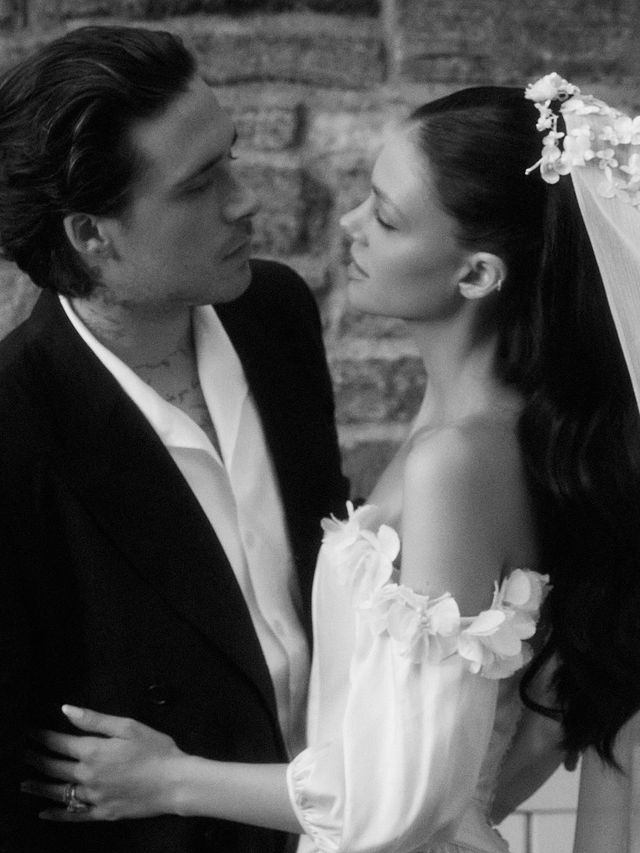 브루클린 베컴-니콜라 펠츠